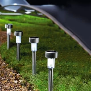Eveready Mini Solar Lighting Posts 8pk - Colour Changing